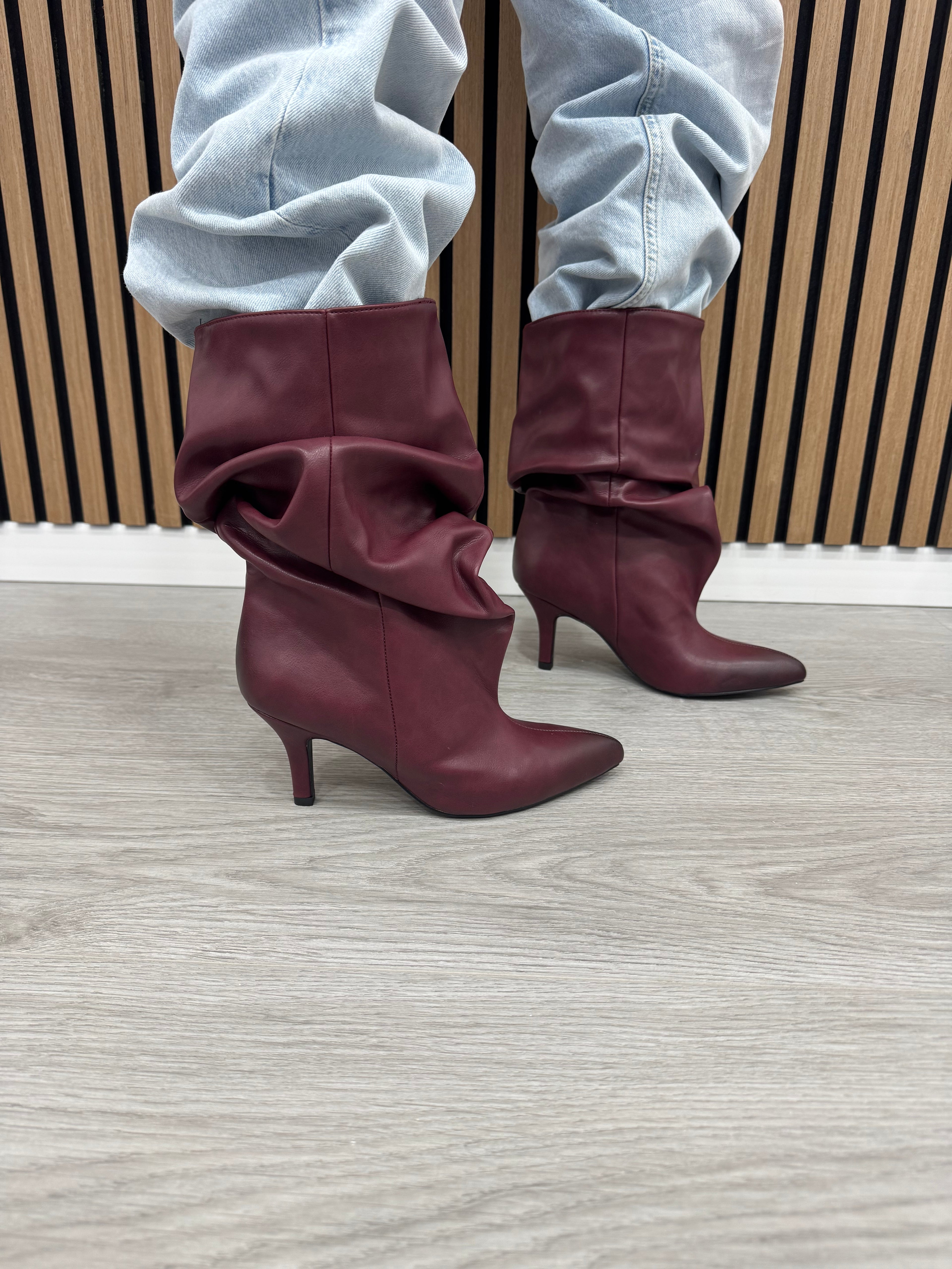STIVALETTO ECOPELLE ARRICCIO 2810