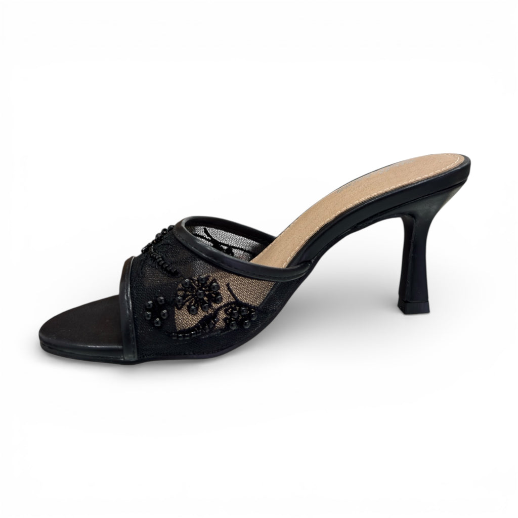 SANDALI CON RICAMO M789